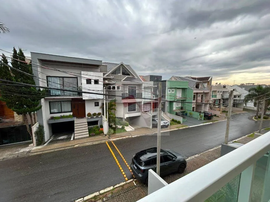 Rental house with 3 bedrooms and 4 bathrooms — photo 21