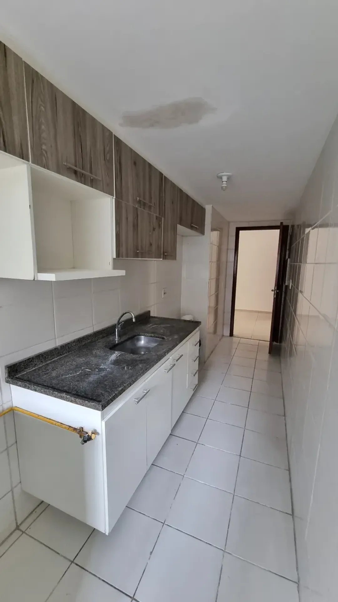 3-bedroom apartment in a building with a sauna — photo 10