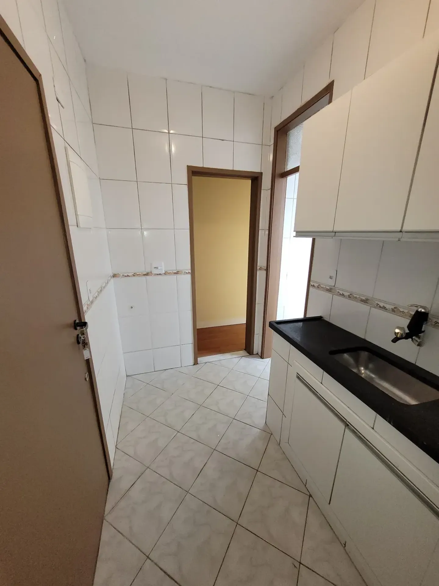 72 m² apartment with 3 bedrooms and electric showers — photo 6