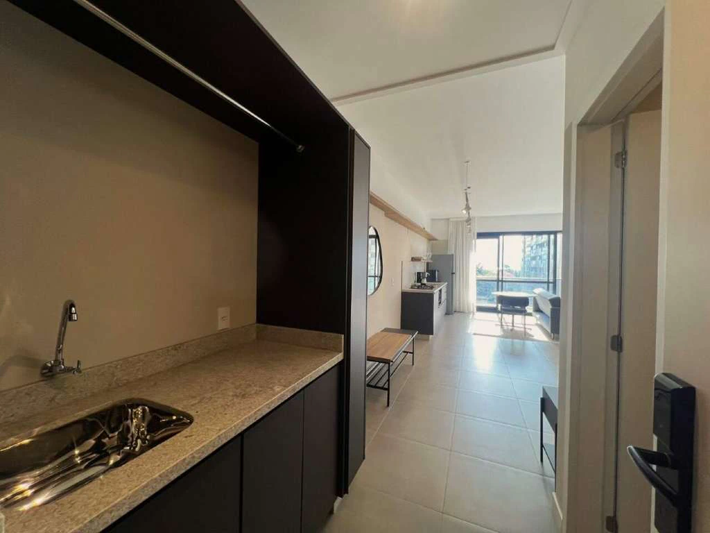 Apartamento amueblado de 1 dormitorio con cocina integrada — photo 3