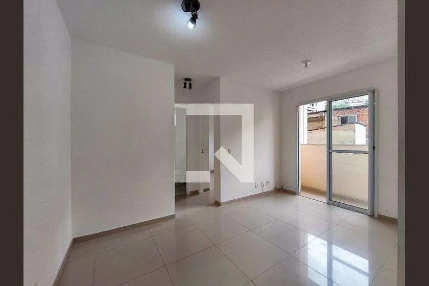 2-bedroom apartment in a building with a pool — photo 9