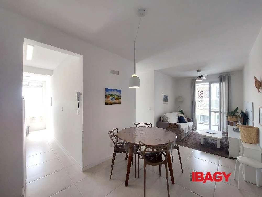 Apartamento de 110 m² com 3 dormitórios e área gourmet — photo 3
