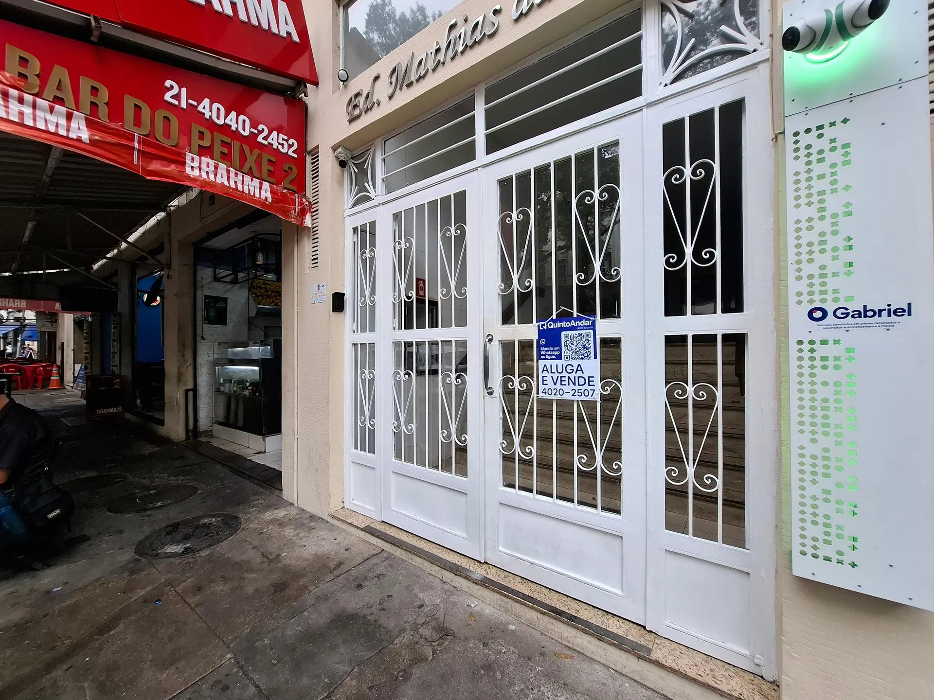 1 quarto e janelas do piso ao teto: apartamento de 44 m² — photo 25