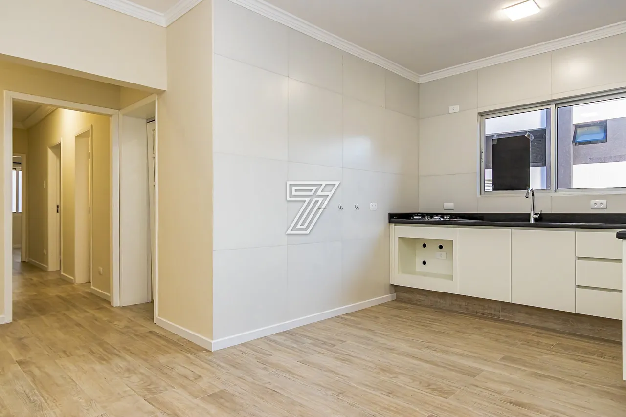 Apartamento para locação: 3 quartos, 1 banheiro e cozinha separada — photo 3
