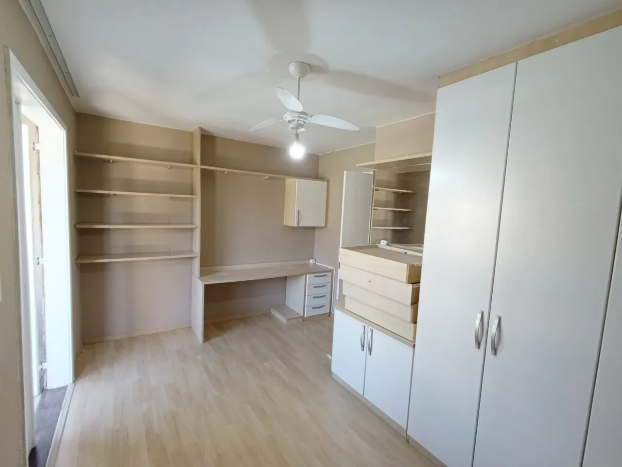 Casa duplex com 4 quartos e 4 banheiros — photo 25
