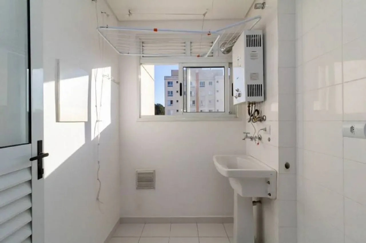 Квартира з 3 спальнями і 2 ванними, 64 м² — photo 32
