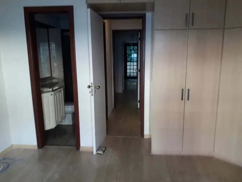 Condo house with 3 bedrooms, 5 bathrooms and 3 parking spots — photo 22