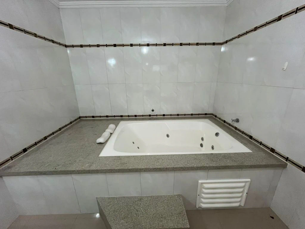 Casa de 190 m² con 5 dormitorios y 3 plazas de garaje — photo 24
