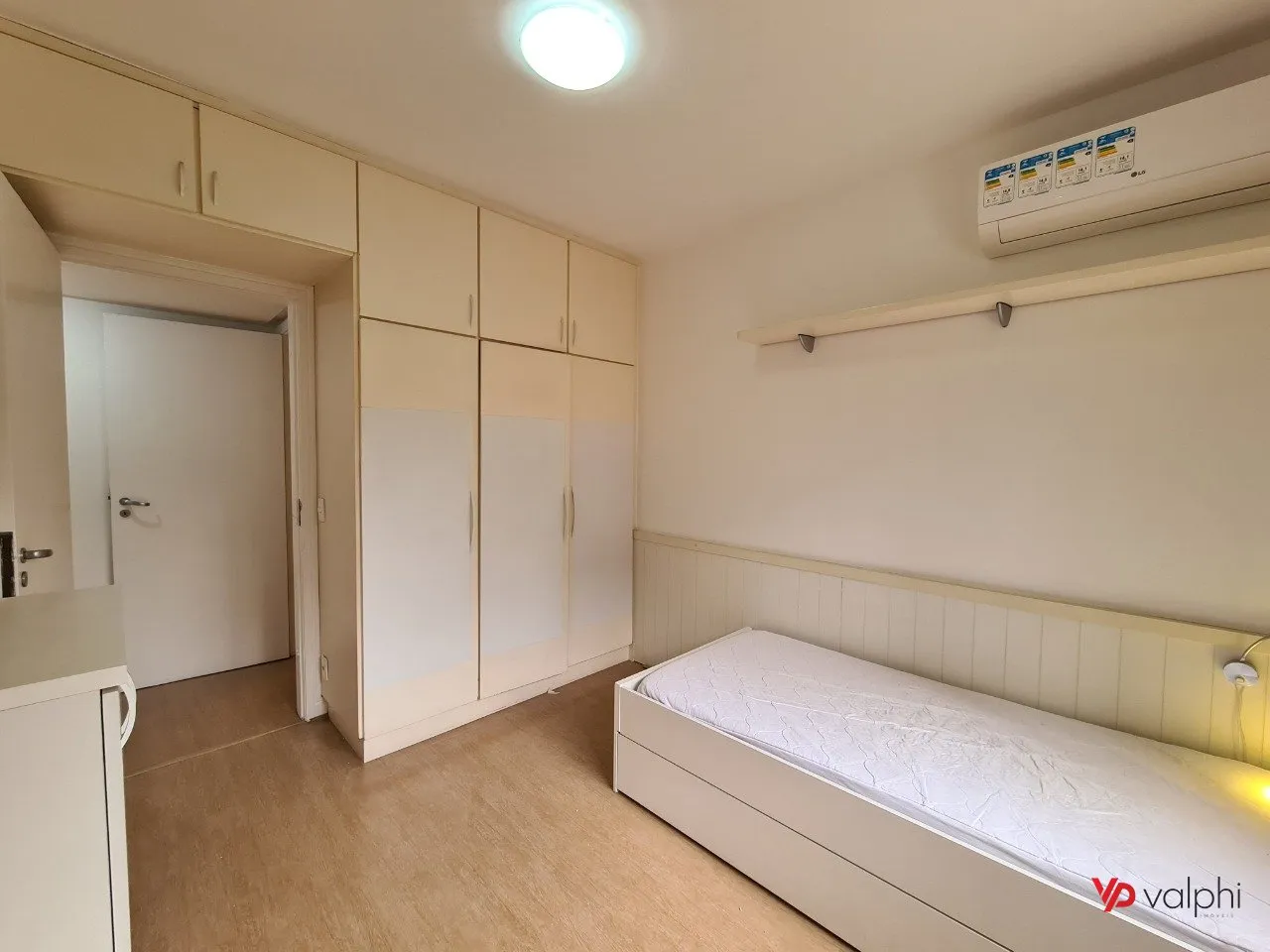 Квартира з 3 спальнями, 4 ванними та 2 паркомісцями — photo 25
