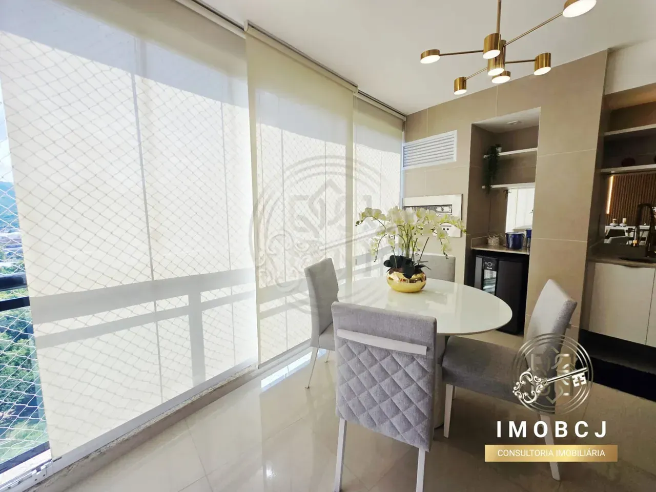 Apartamento mobiliado com 3 quartos e 146 m² — photo 19