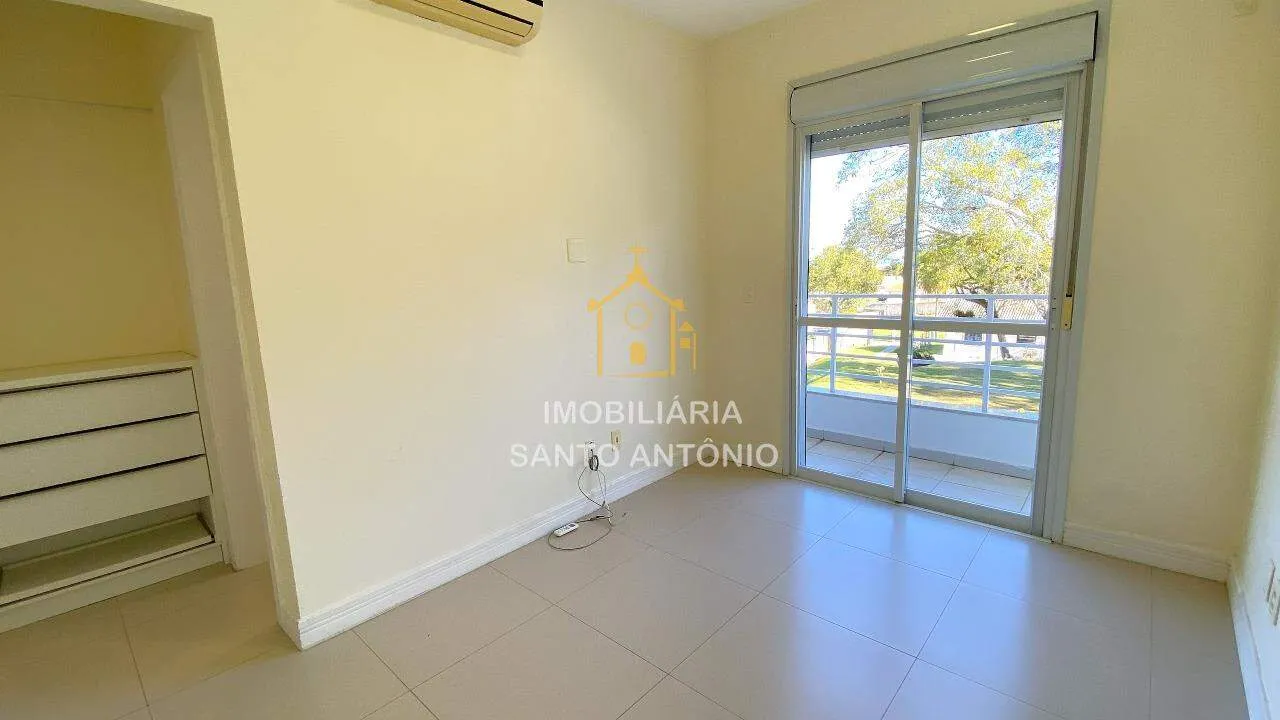 Condo house with 3 en-suite bedrooms and 4 baths, 190 m² — photo 21