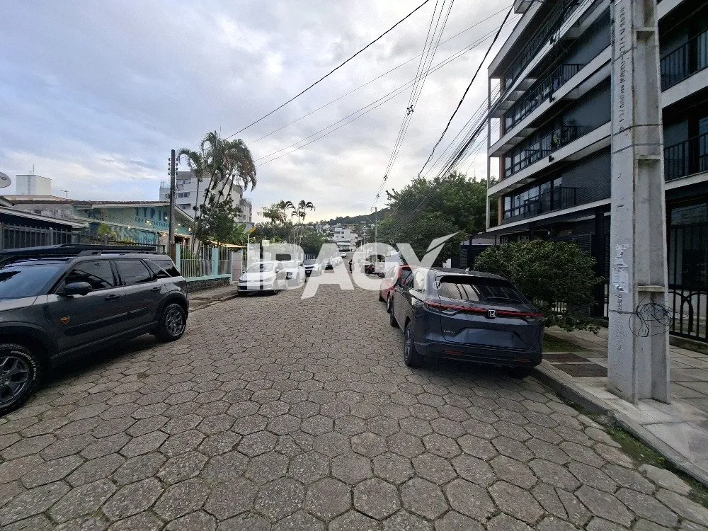 Квартира 27 м² с 1 спальней и 1 парковочным местом — photo 28