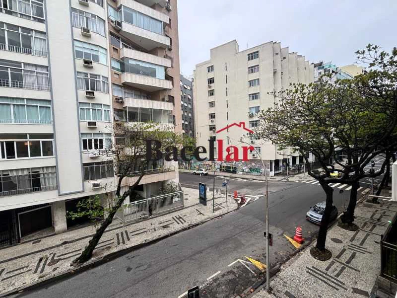 Apartamento mobiliado de 69 m² com varanda e 1 quarto — photo 3