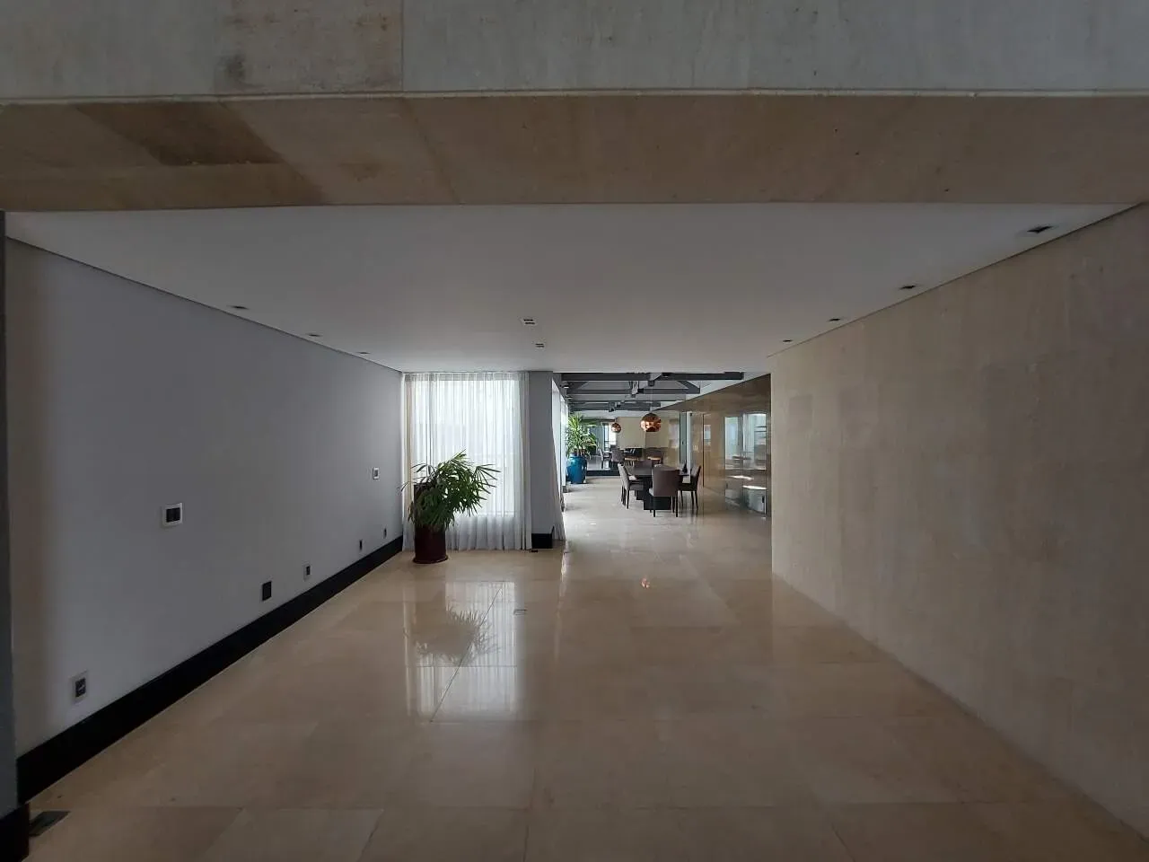 Квартира 300 м² с 2 спальнями-сьютами на 10 этаже — photo 29