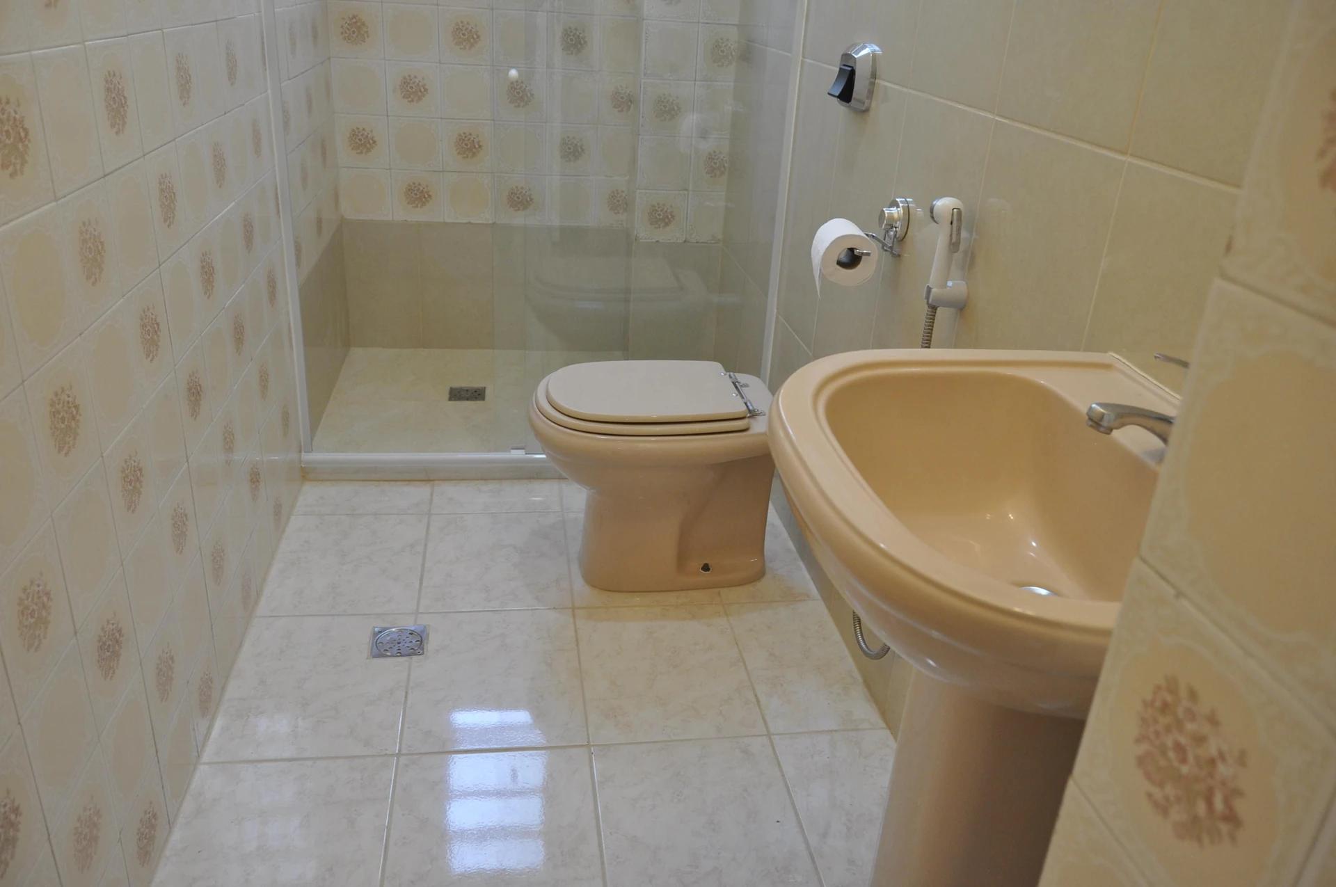 Rental apartment with 2 bedrooms and 1 parking spot — photo 21