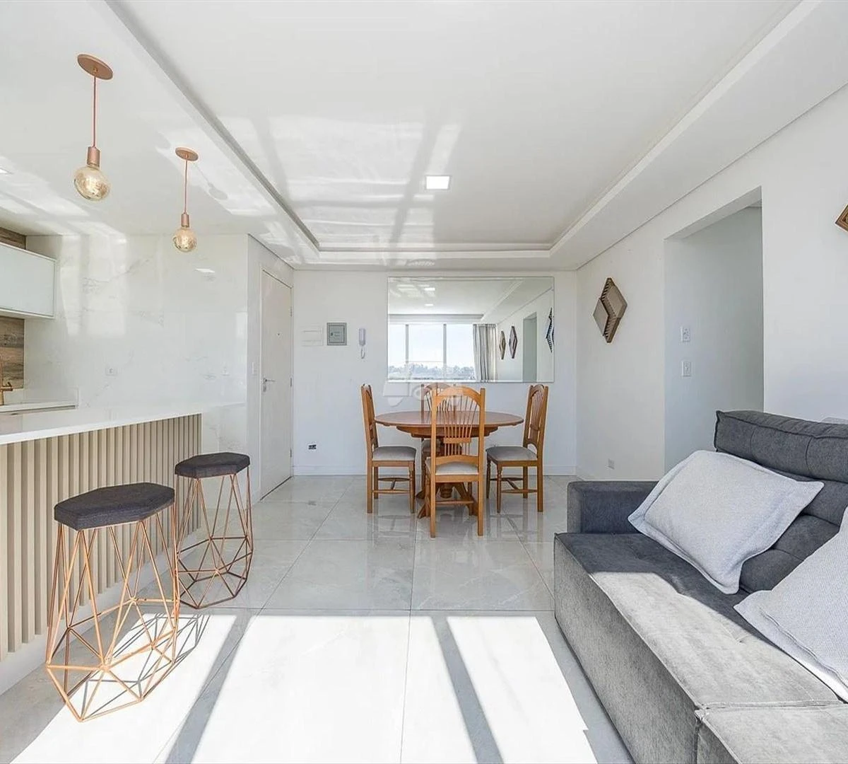 Furnished apartment with open-plan kitchen and 2 bedrooms — photo 12