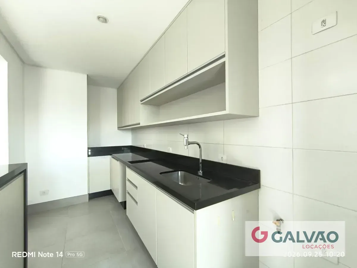 Квартира з 2 спальнями та заскленим балконом — photo 2
