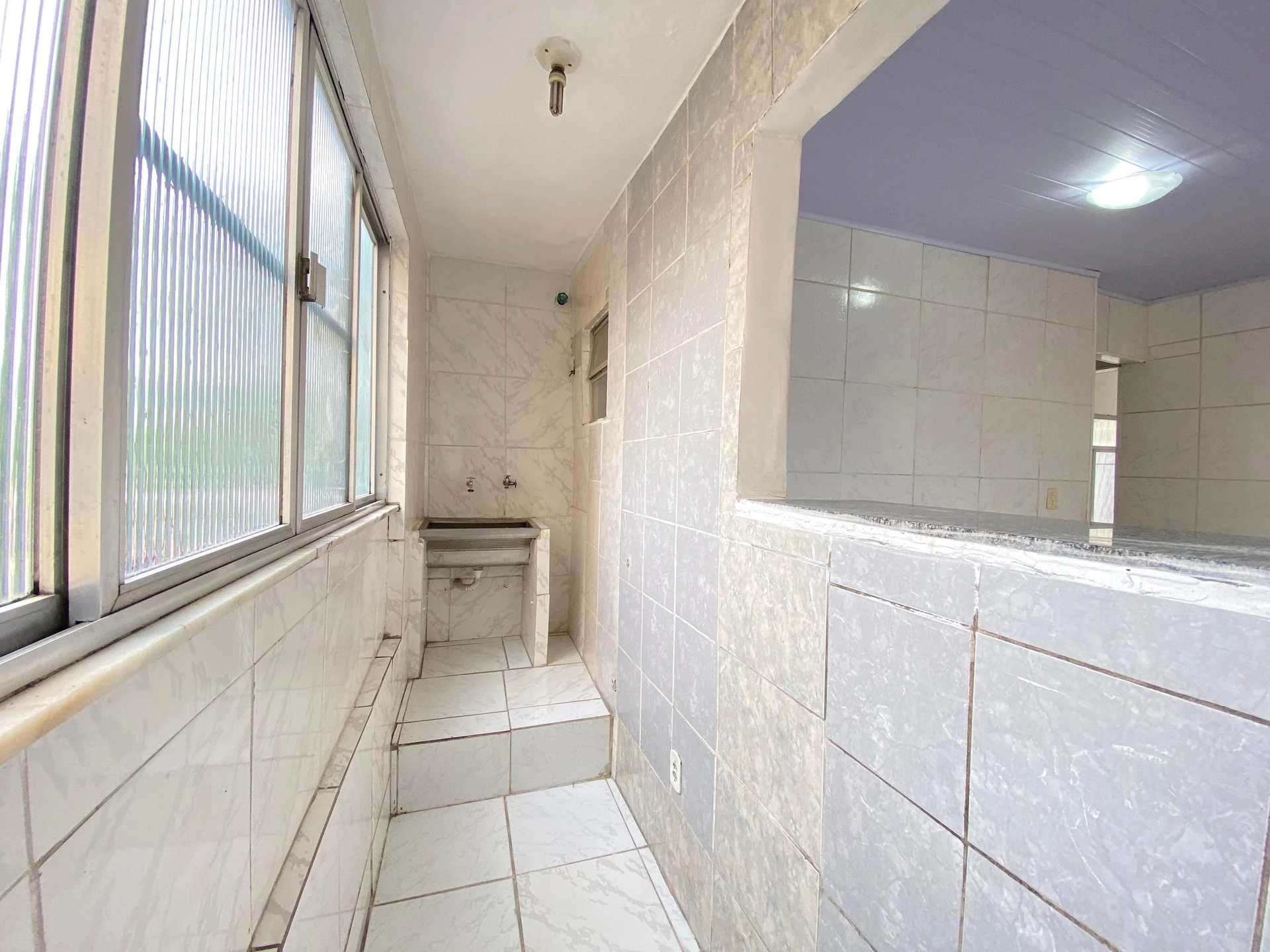 Rental house with 2 bedrooms and no parking — photo 11