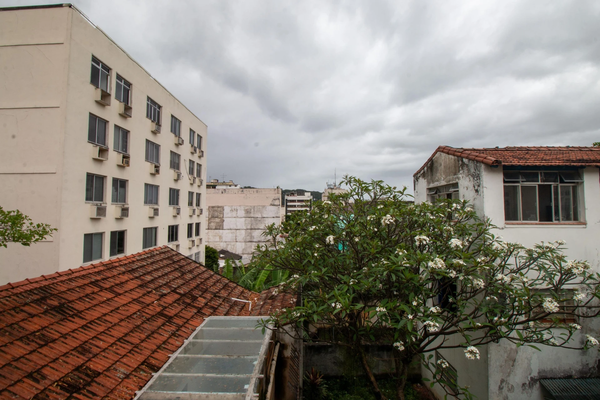 2-bedroom apartment, 1 with its own bathroom, 70 m² — photo 35