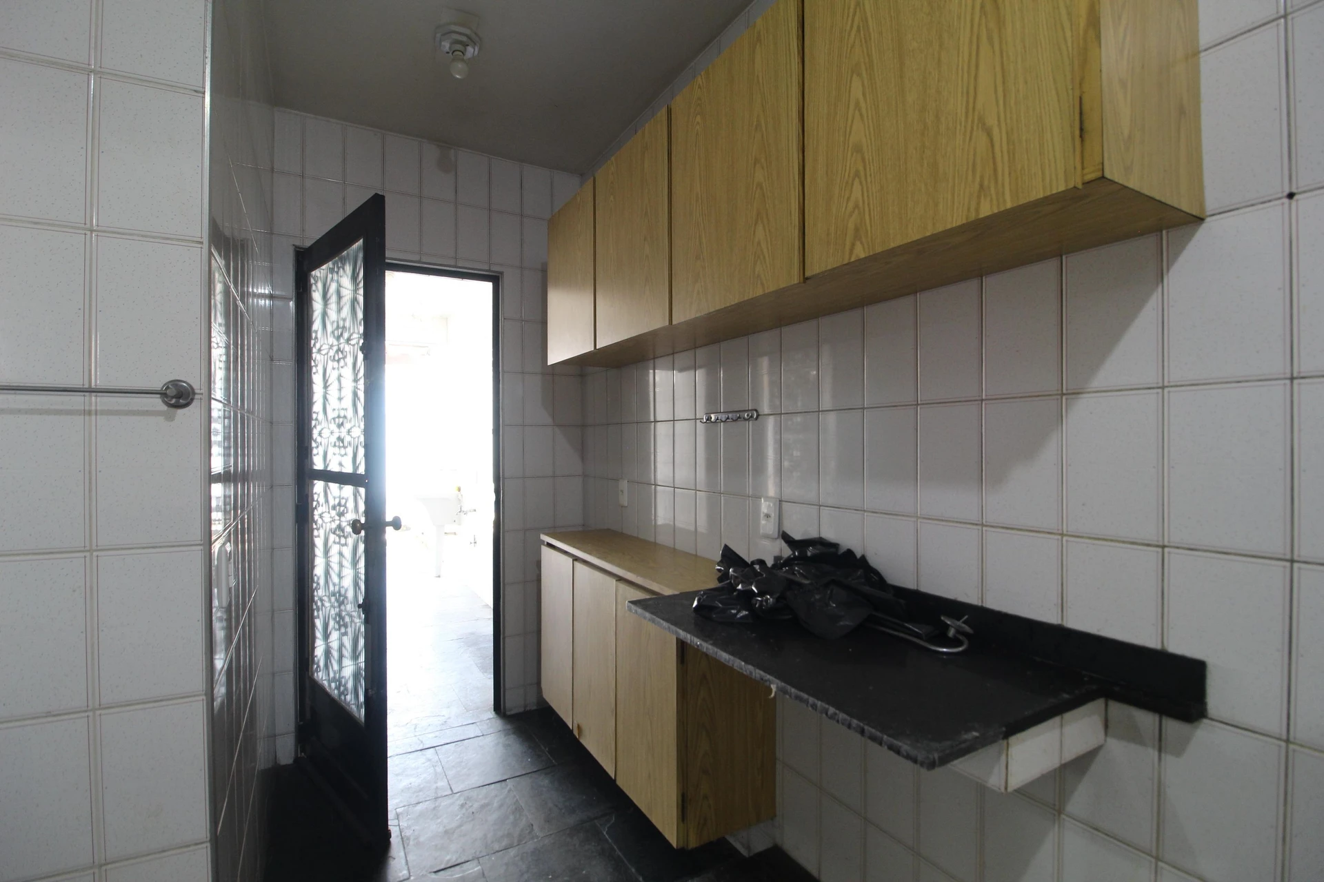 4-bedroom house with a bathtub in Rio de Janeiro — photo 33