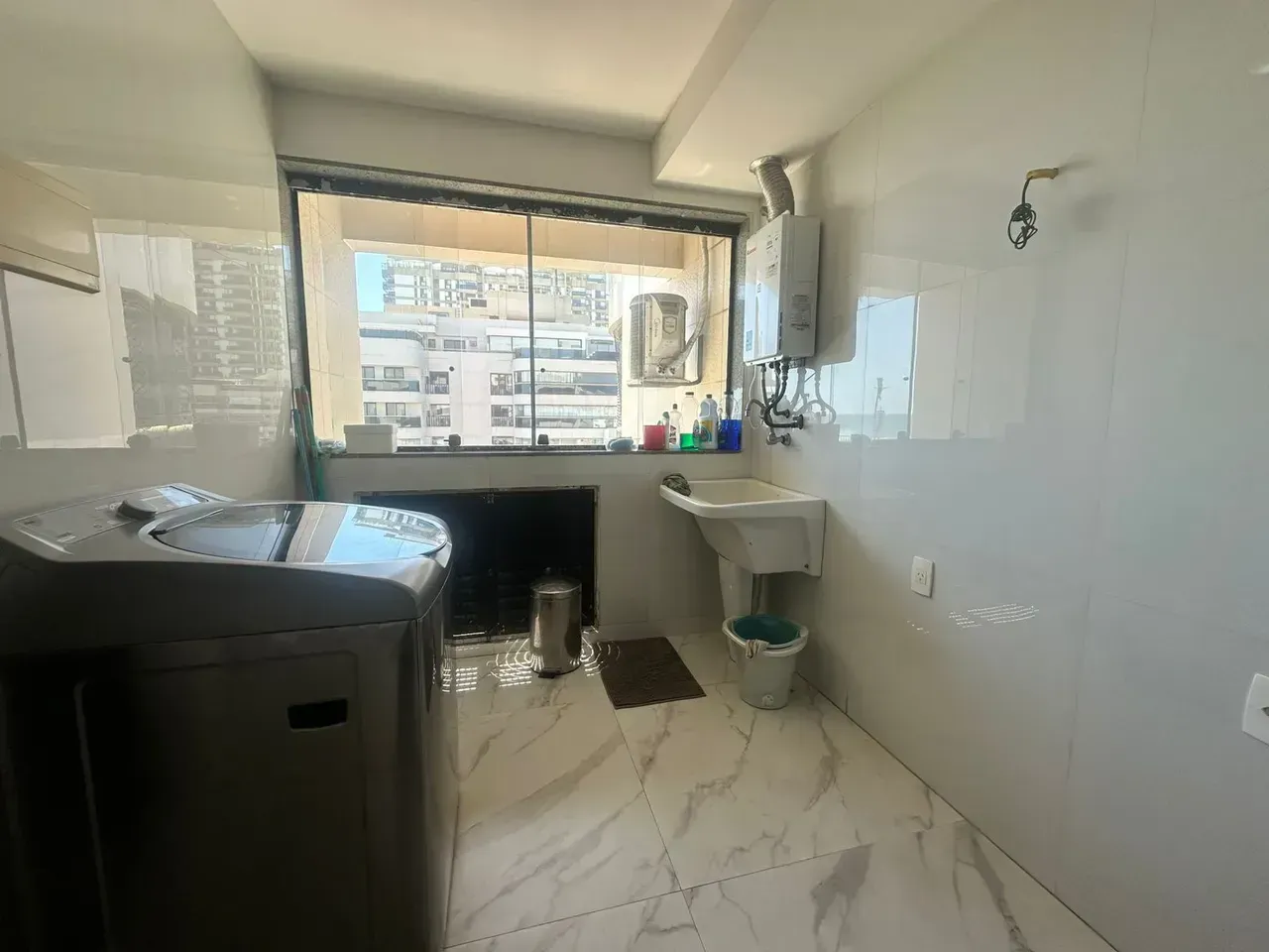 Apartamento mobiliado com 3 suítes e cozinha americana — photo 4
