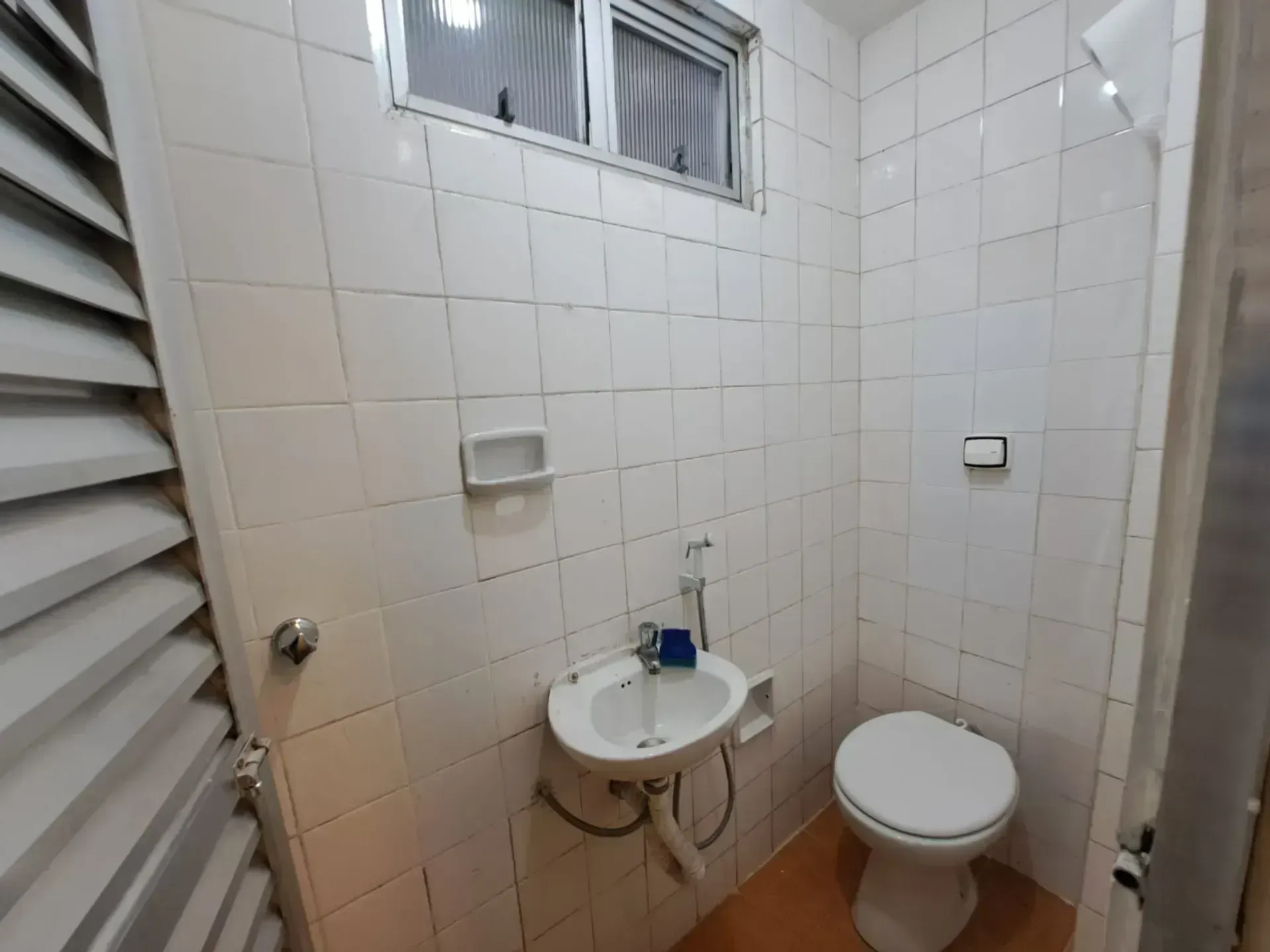 Furnished apartment with 4 bedrooms and 4 bathrooms — photo 35