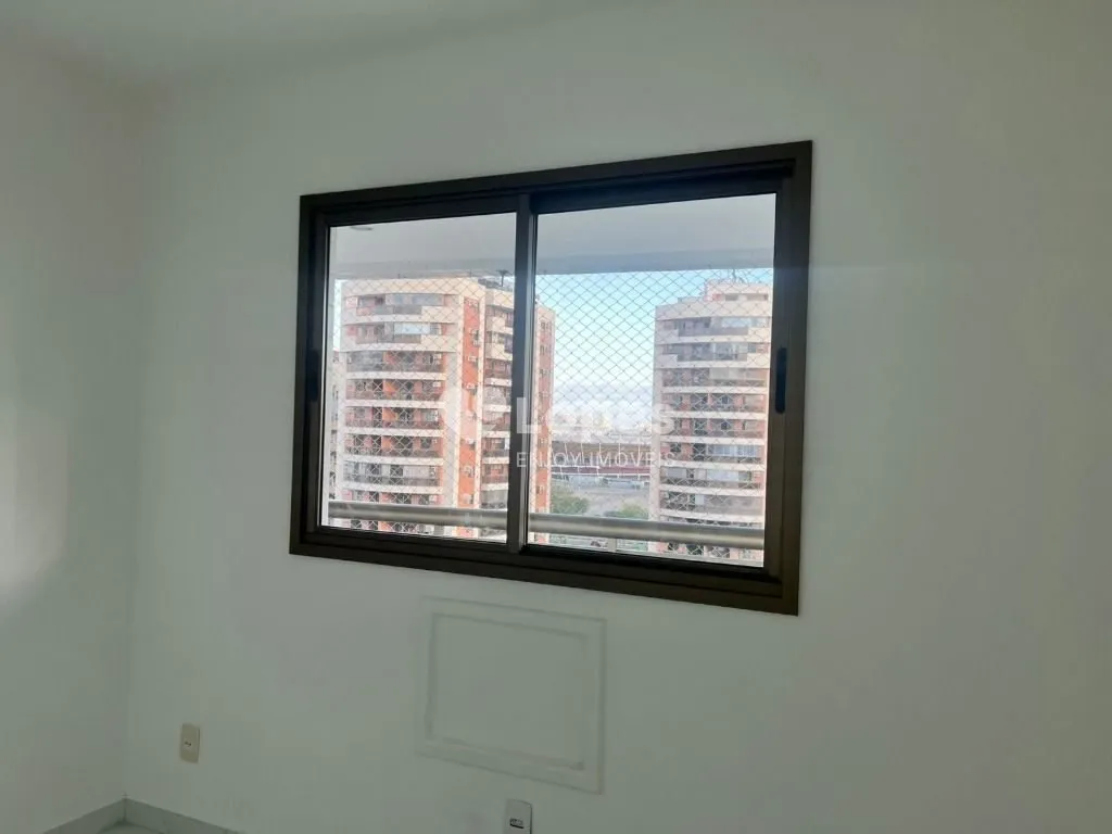 Unfurnished apartment with 3 bedrooms and 1 bathroom — photo 20