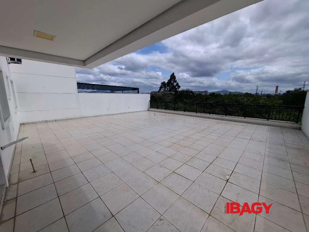 Apartamento sin amueblar de 243 m² con 2 suites — photo 2