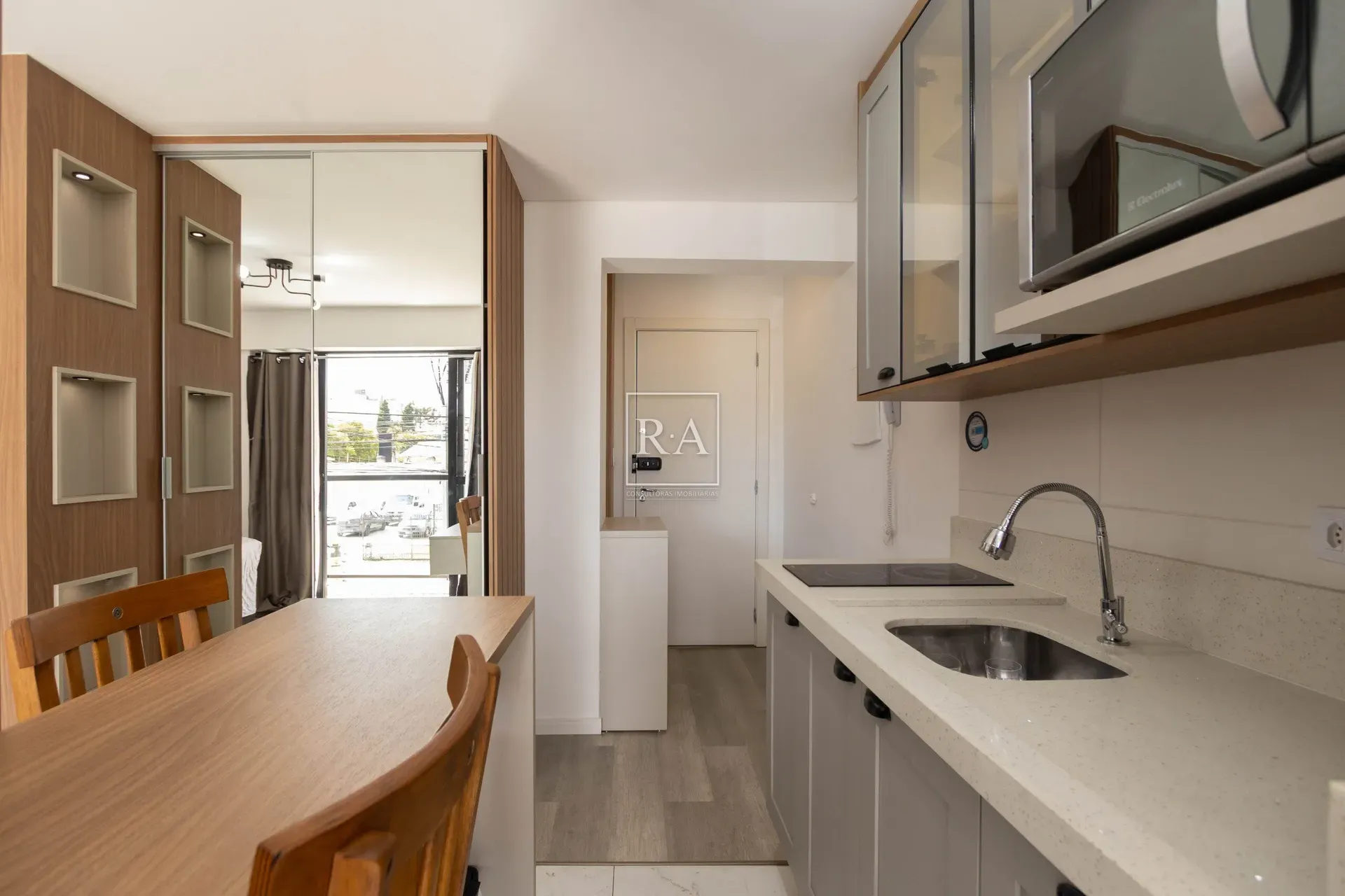 Estudio amueblado de 47 m², sin plaza de aparcamiento — photo 2