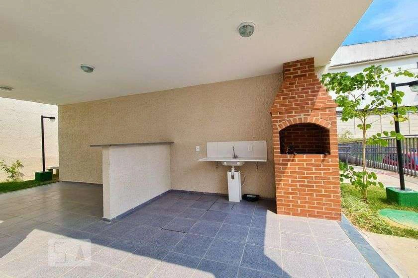 Apartamento de 2 quartos com cozinha separada e 40 m² — photo 30