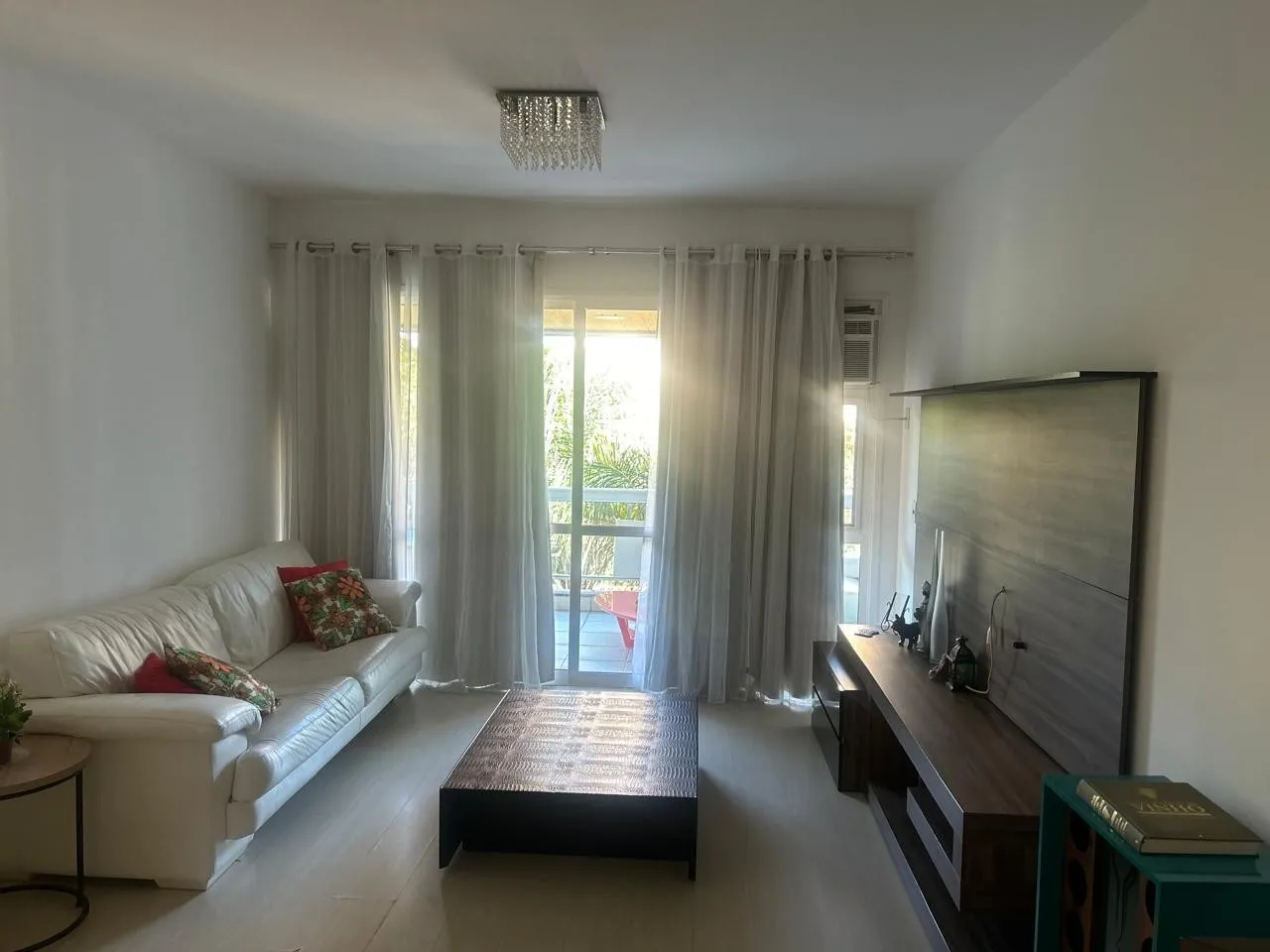 Furnished 130 m² apartment with 3 bedrooms and 2 parking — photo 9