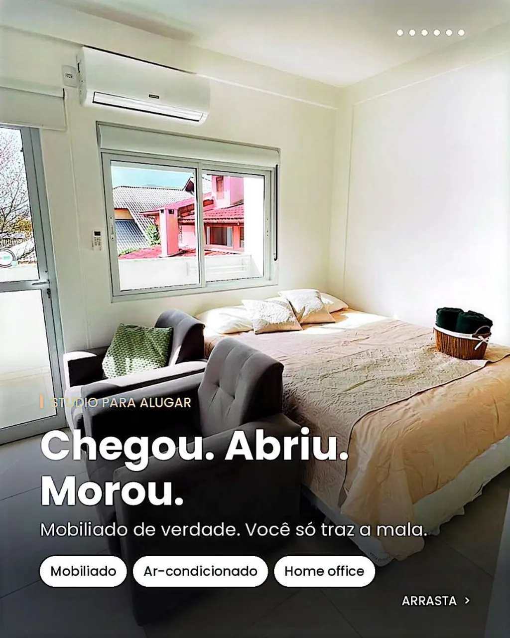 Furnished studio, 27 m², with a home office