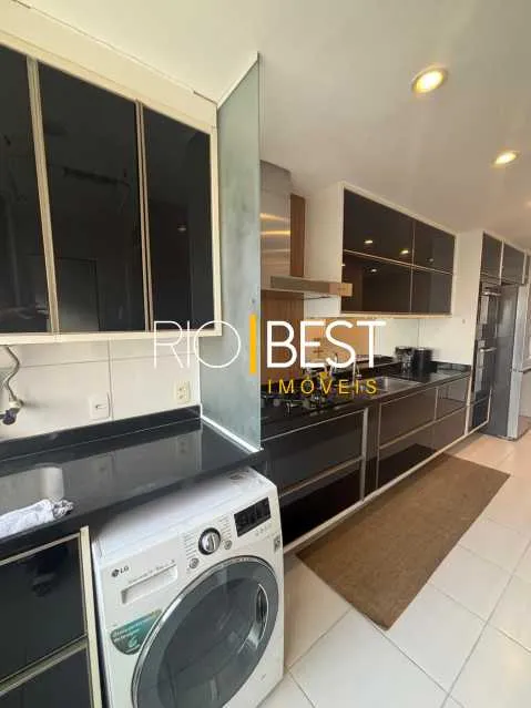 Apartamento com 3 suítes, 5 banheiros e varanda envidraçada — photo 23