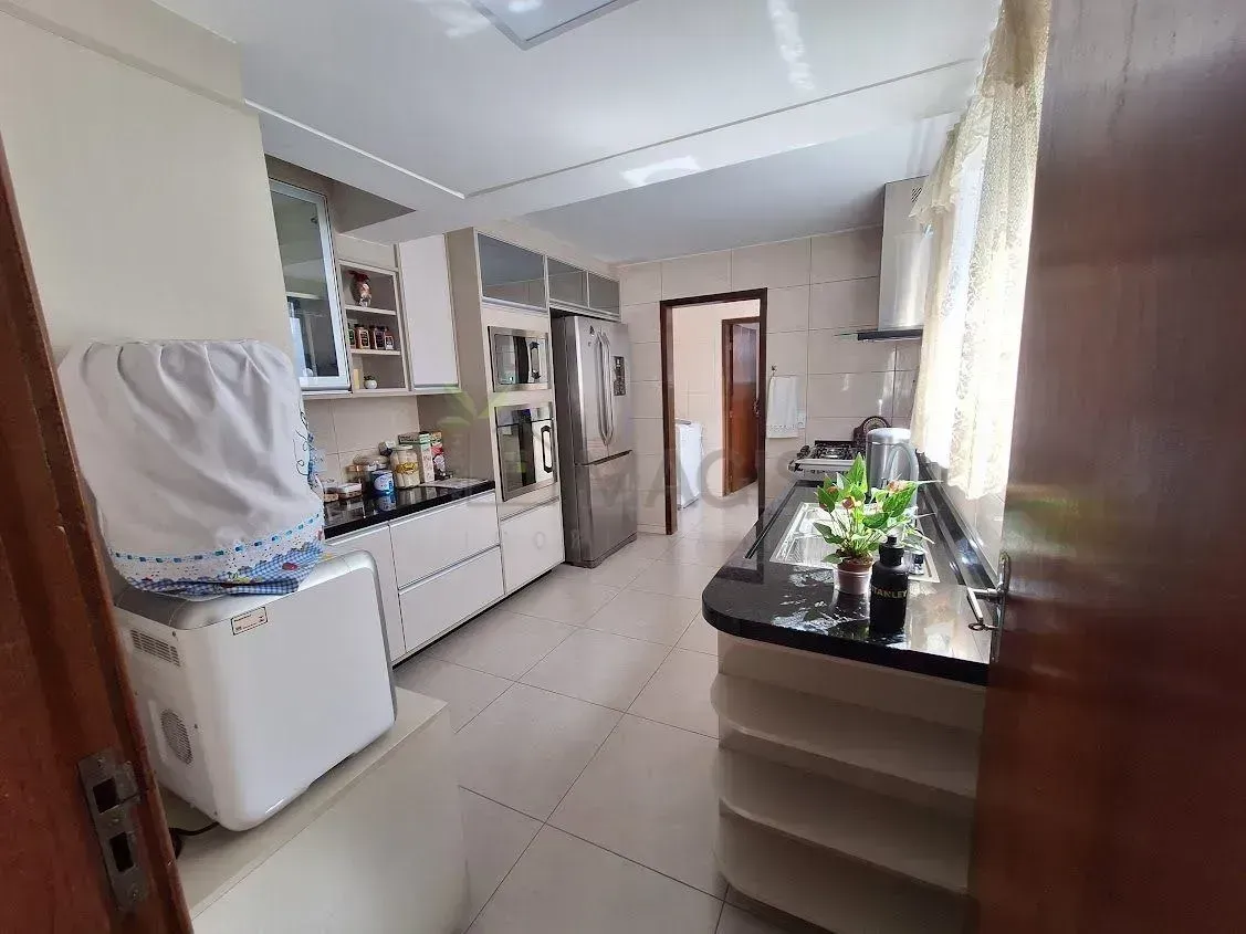 Furnished house, 203 m², with a home office — photo 14