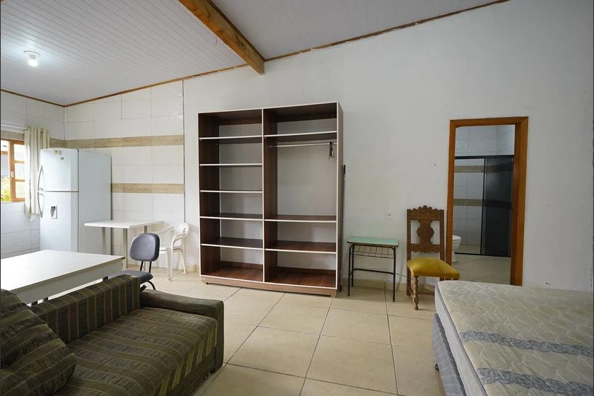 Estudio con 1 dormitorio y 1 baño con cocina compacta — photo 6