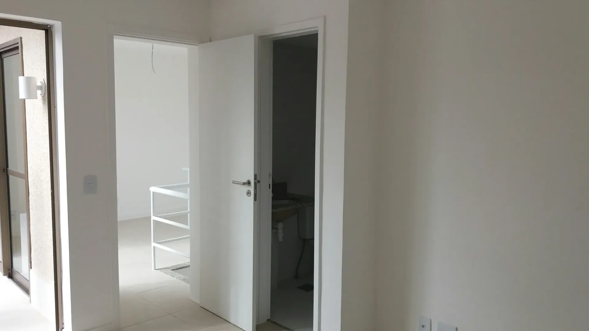 Mountain view in a 2-bedroom apartment, 140 m² — photo 44