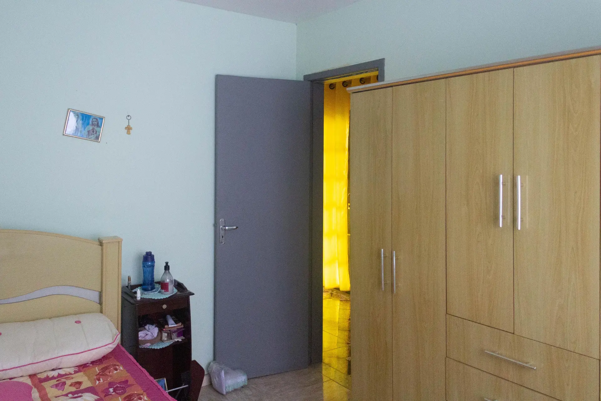 5-bedroom apartment with a washing machine — photo 31