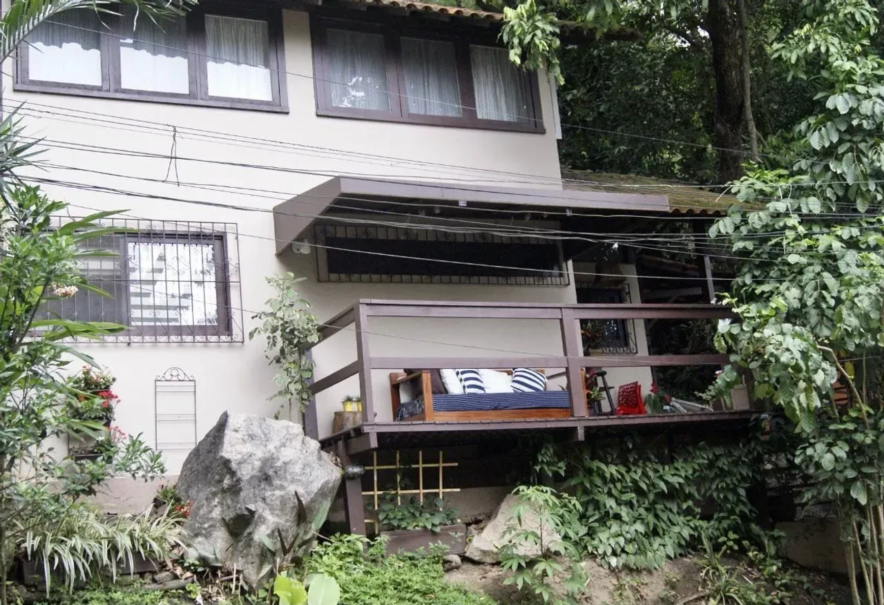 100 m² house with a grill on the balcony and a home office — photo 14
