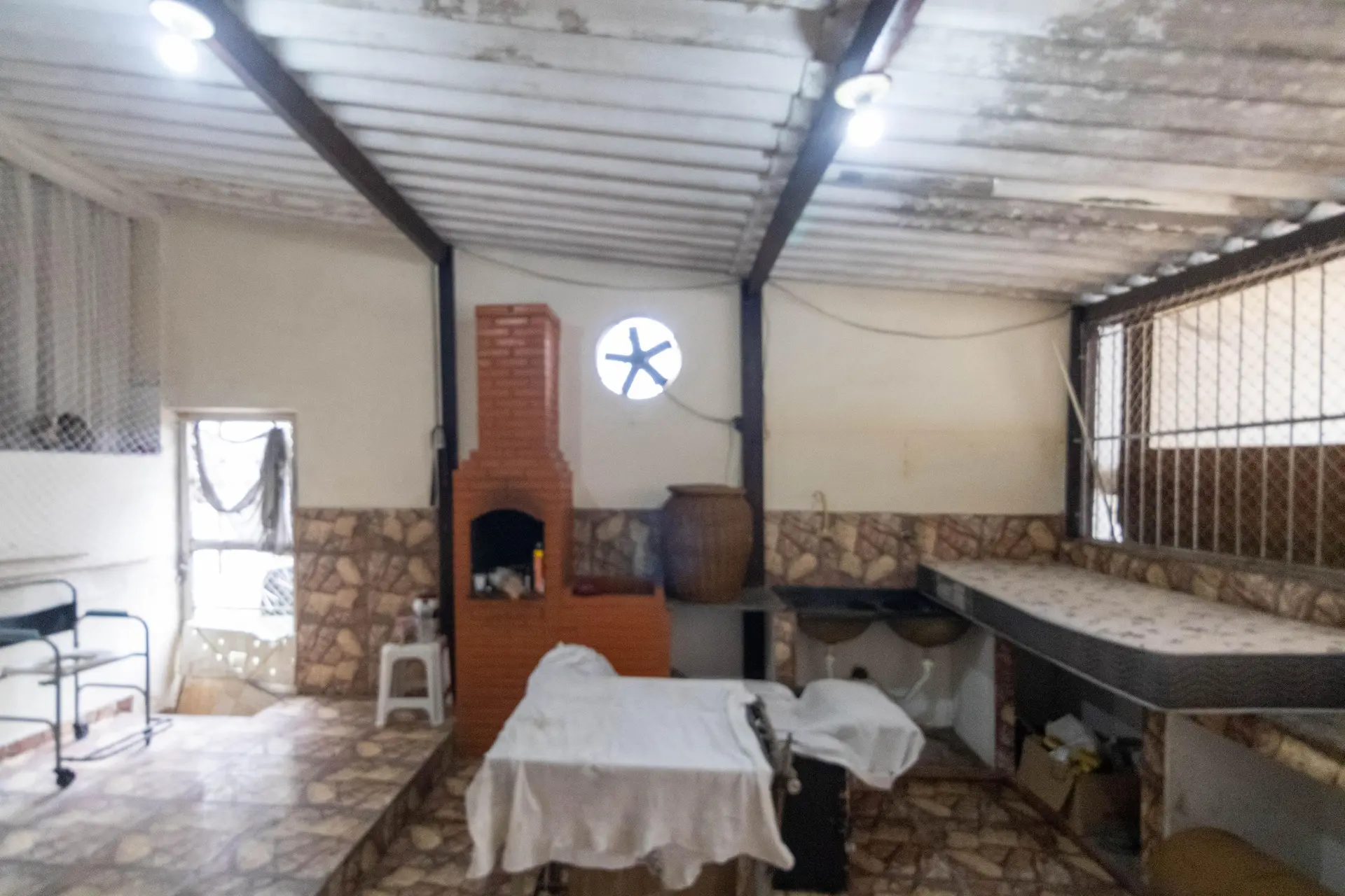 Casa amueblada con 6 dormitorios, 3 baños y jardín propio — photo 11