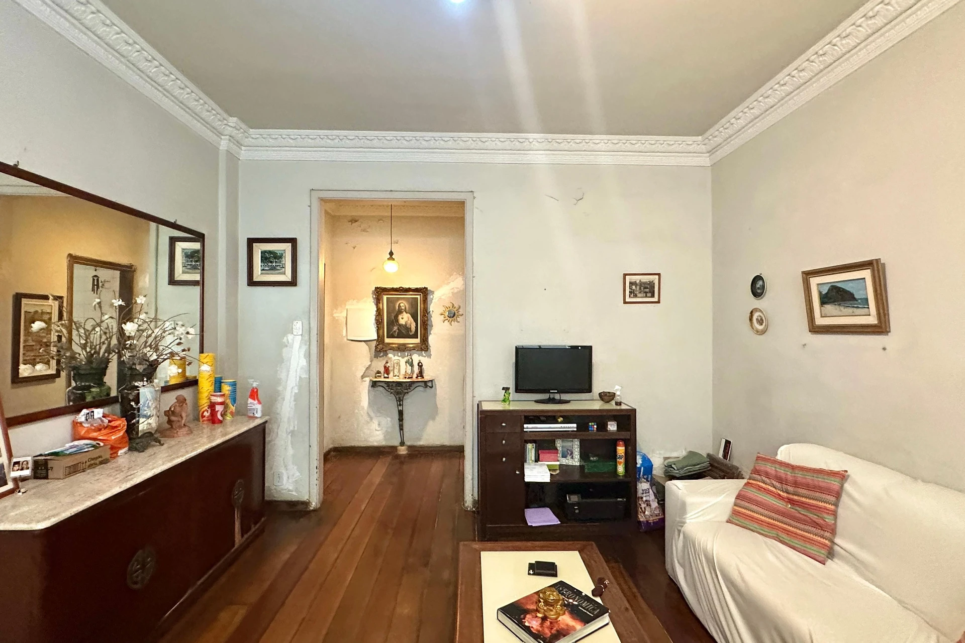 Furnished apartment with 3 bedrooms and 2 bathrooms — photo 31