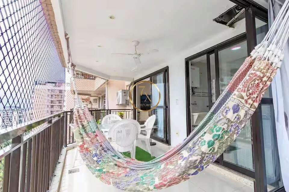 Furnished 1-bedroom apartment with 2 bathrooms and 72 m² — photo 10