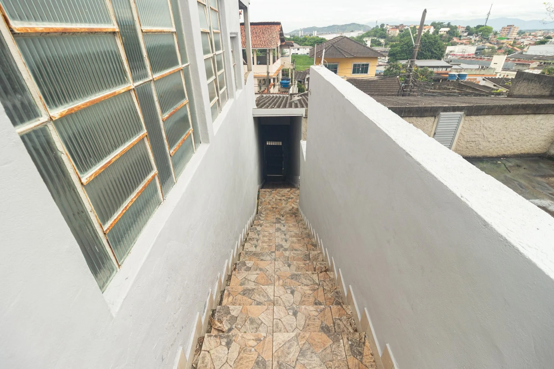 2-bedroom house with a garden in Rio de Janeiro — photo 43
