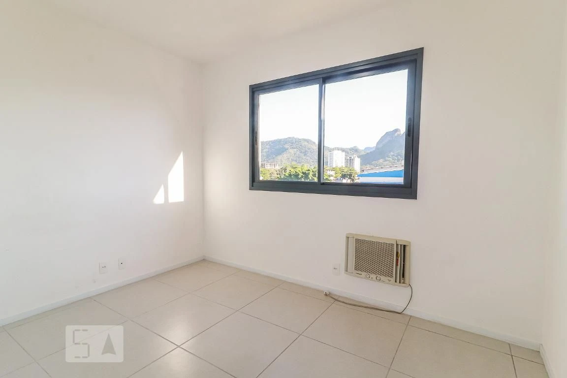 Apartamento sem mobília com 3 quartos e cozinha a gás — photo 41