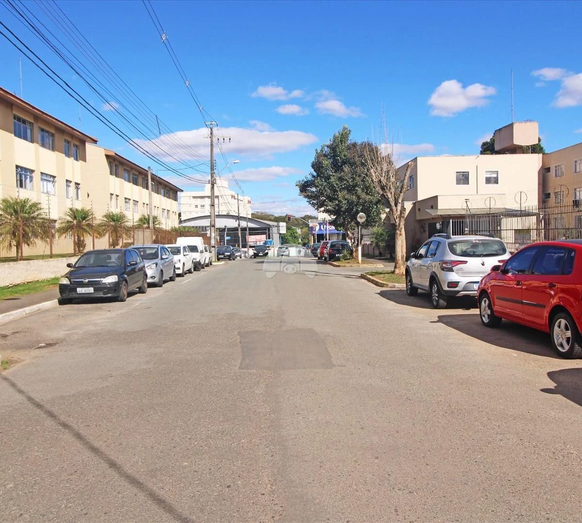 Apartamento com piso de madeira ou laminado, Campo Comprido — photo 21