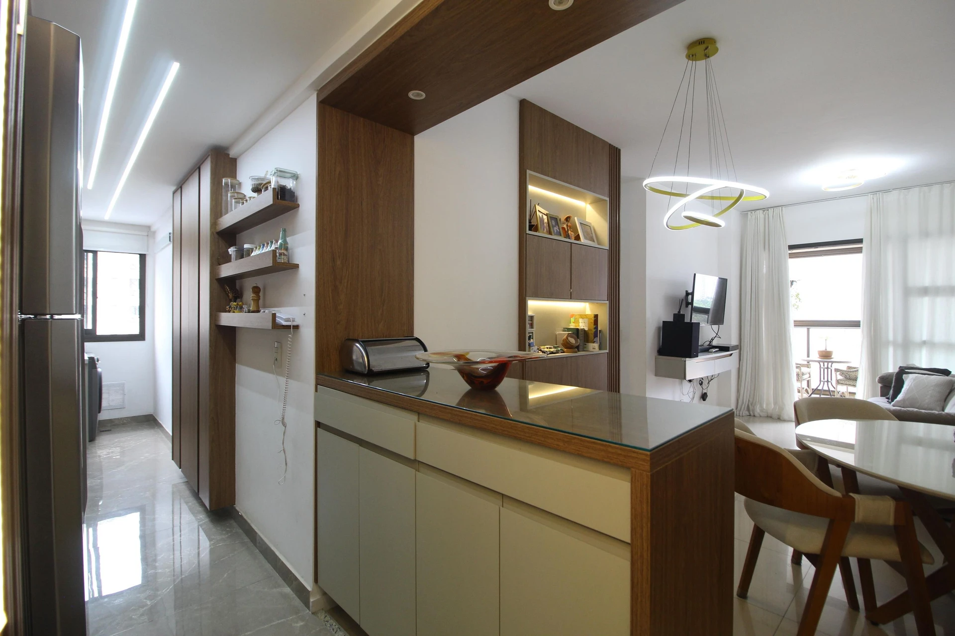 2-bedroom apartment with a glass-enclosed balcony — photo 14