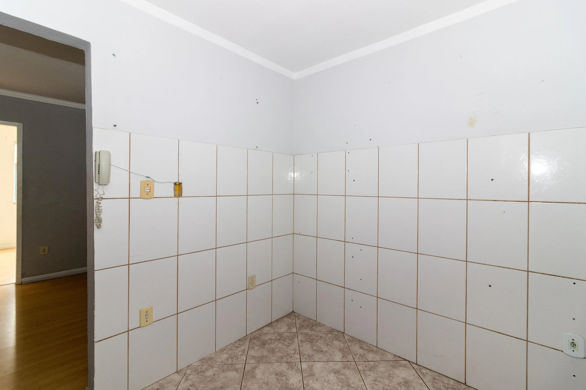 Apartment, 50 m², with wood or laminate floors — photo 7