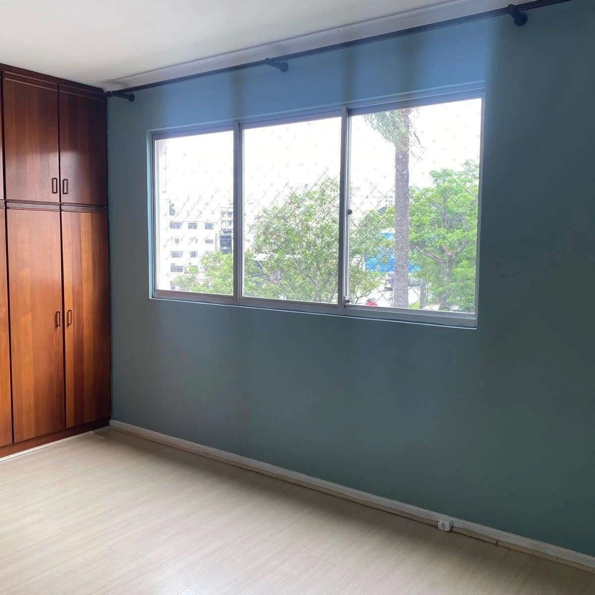 Дерев'яна підлога або ламінат та 3 спальні: квартира 108 м² — photo 3