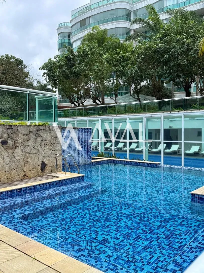 300 m² apartment with 4 suites and 3 parking spaces — photo 36