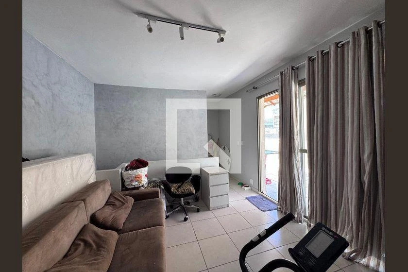 Rental apartment with 3 bedrooms and 211 m² — photo 27
