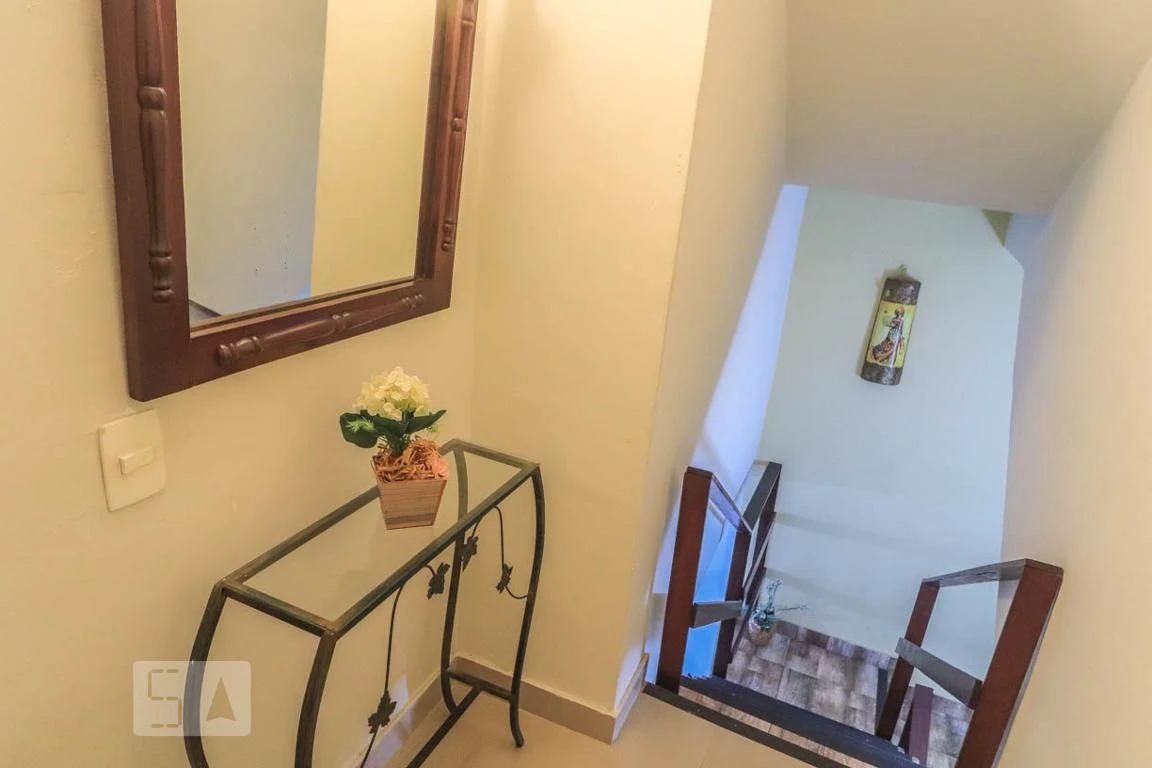 2-bedroom apartment in a building with a gym — photo 41